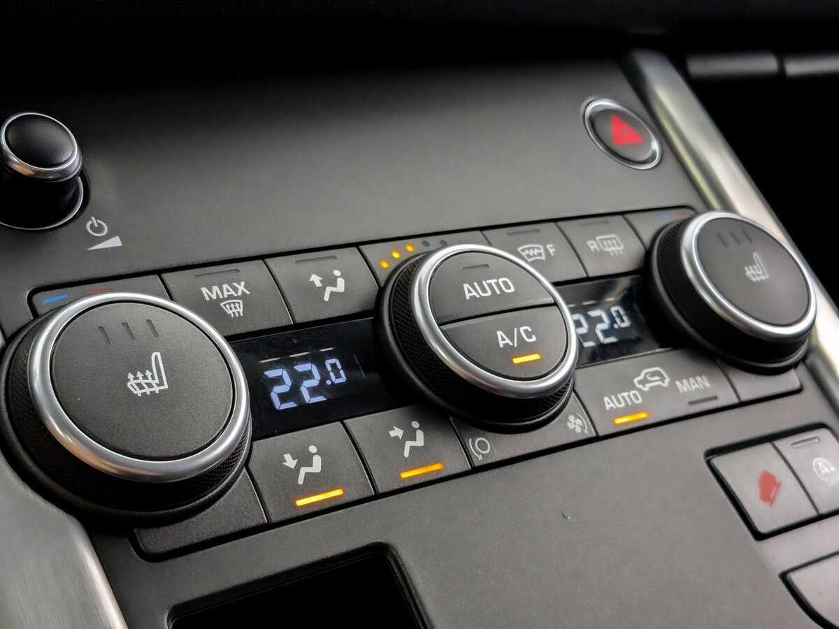 Купить Land Rover Range Rover Evoque с пробегом. Фото: #22