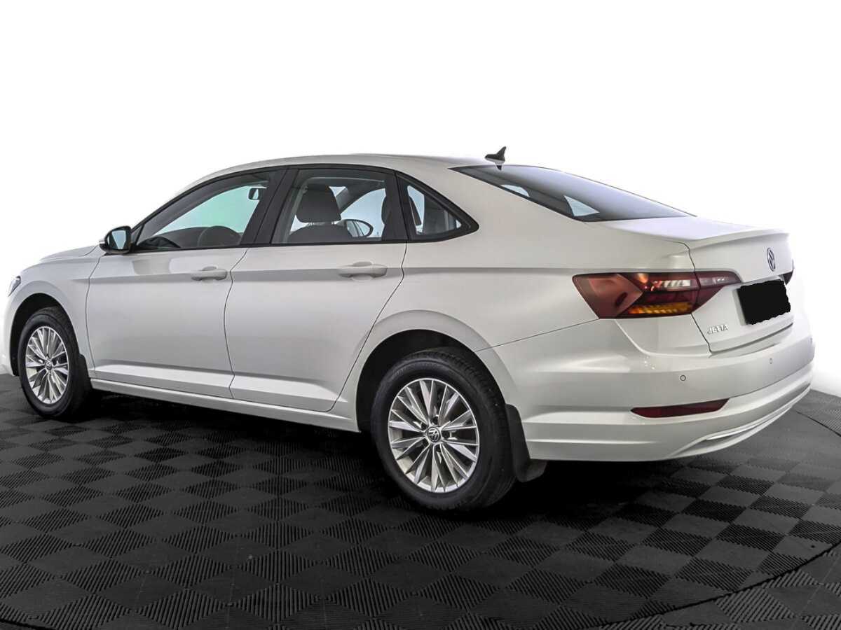 Купить Volkswagen Jetta с пробегом. Фото: #6