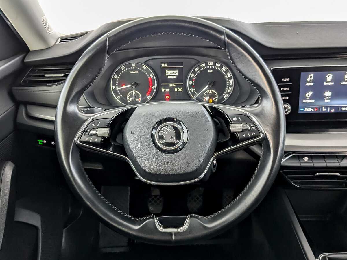 Купить Skoda Octavia с пробегом. Фото: #16