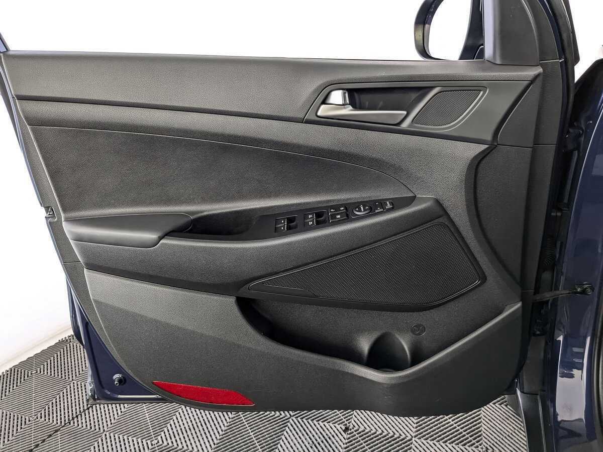 Купить Hyundai Tucson с пробегом. Фото: #14