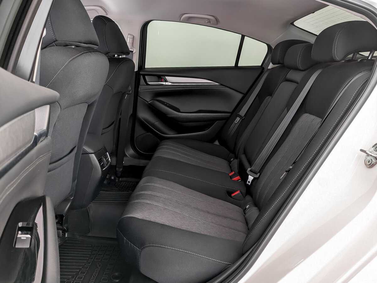 Купить Mazda 6 с пробегом. Фото: #9