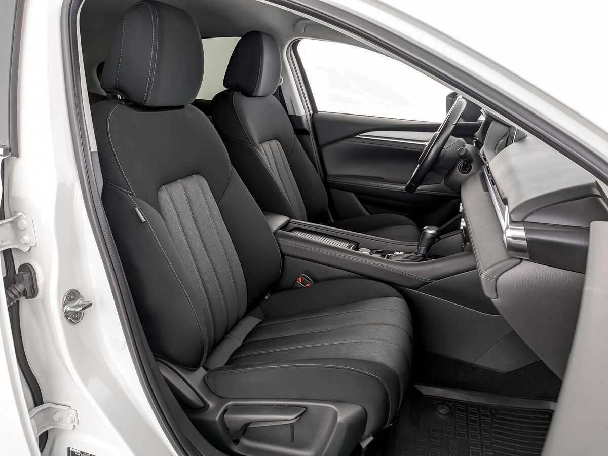 Купить Mazda 6 с пробегом. Фото: #18