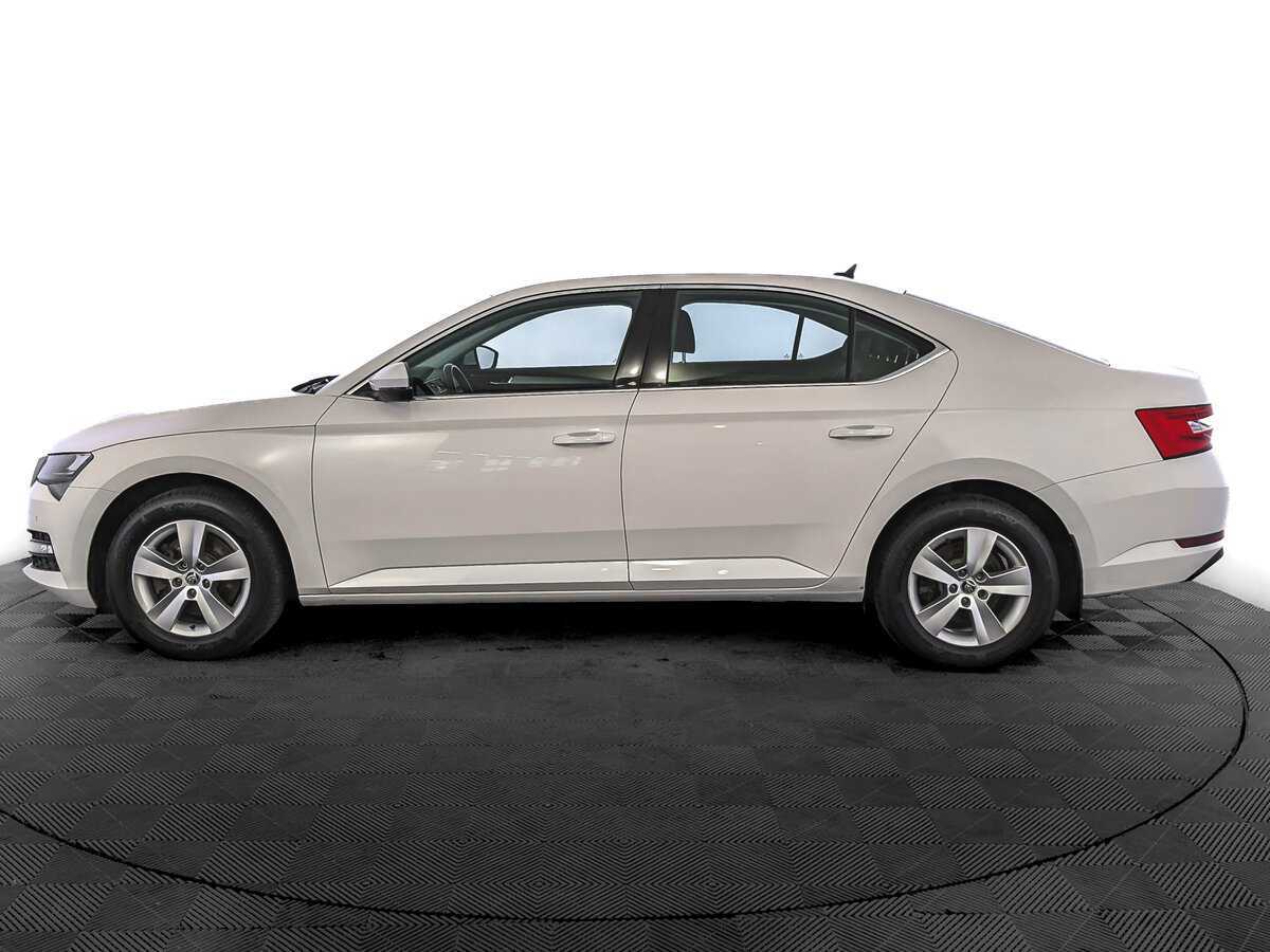 Купить Skoda Superb с пробегом. Фото: #7
