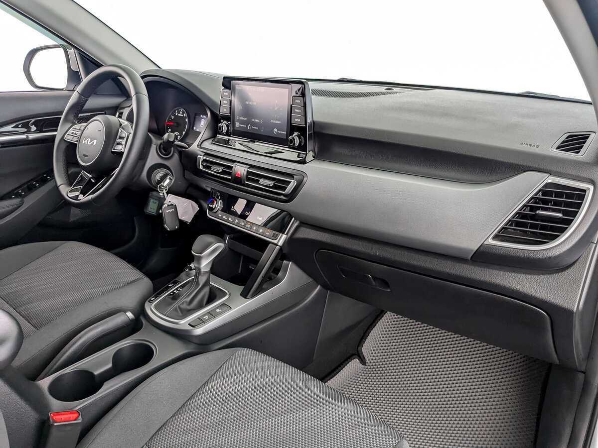 Купить Kia Seltos с пробегом. Фото: #8