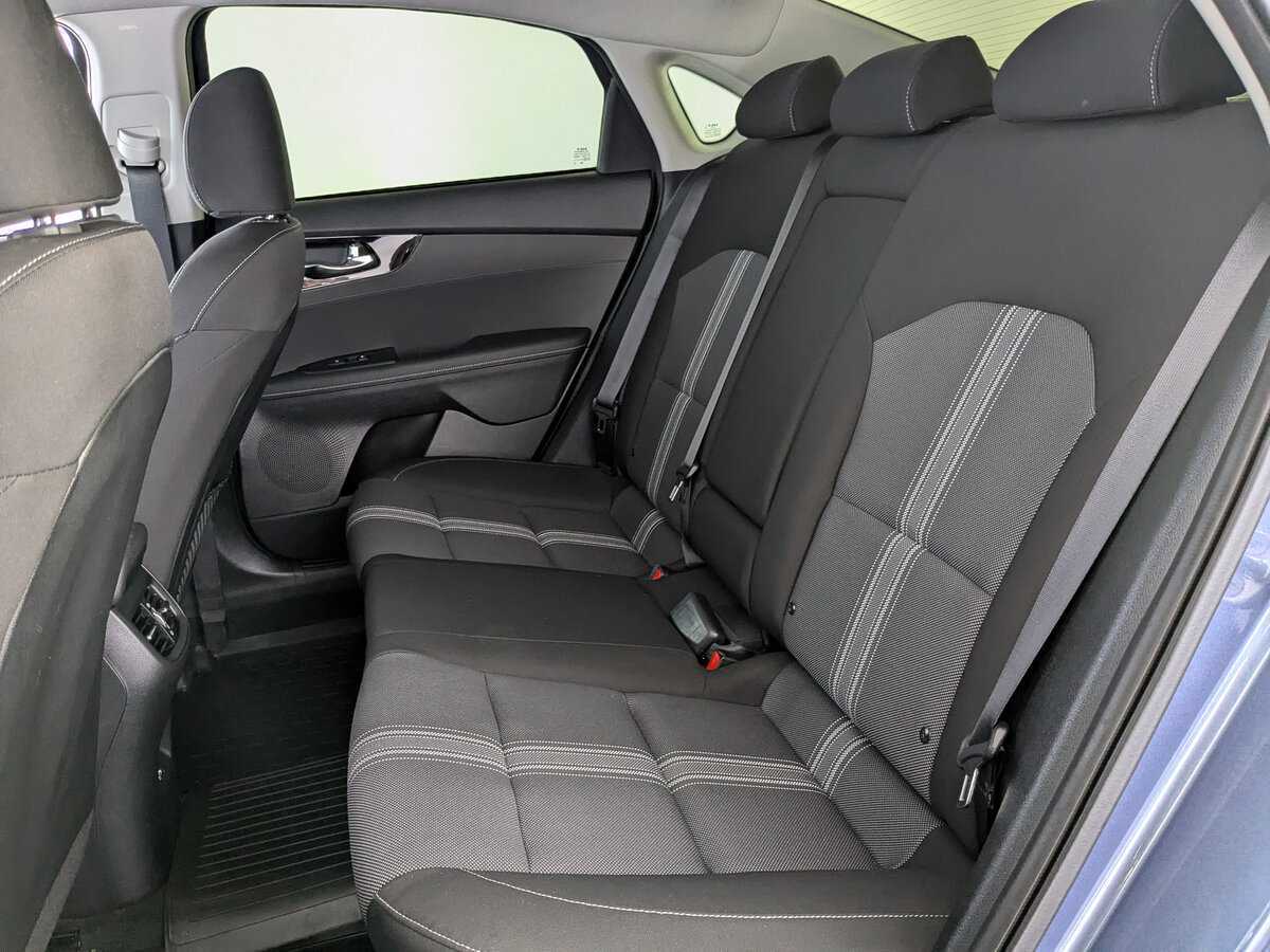 Купить Kia Cerato с пробегом. Фото: #13