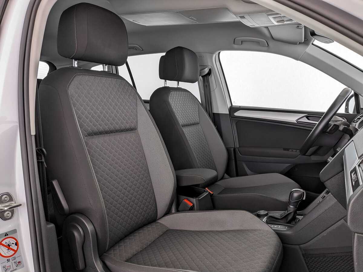 Купить Volkswagen Tiguan с пробегом. Фото: #18