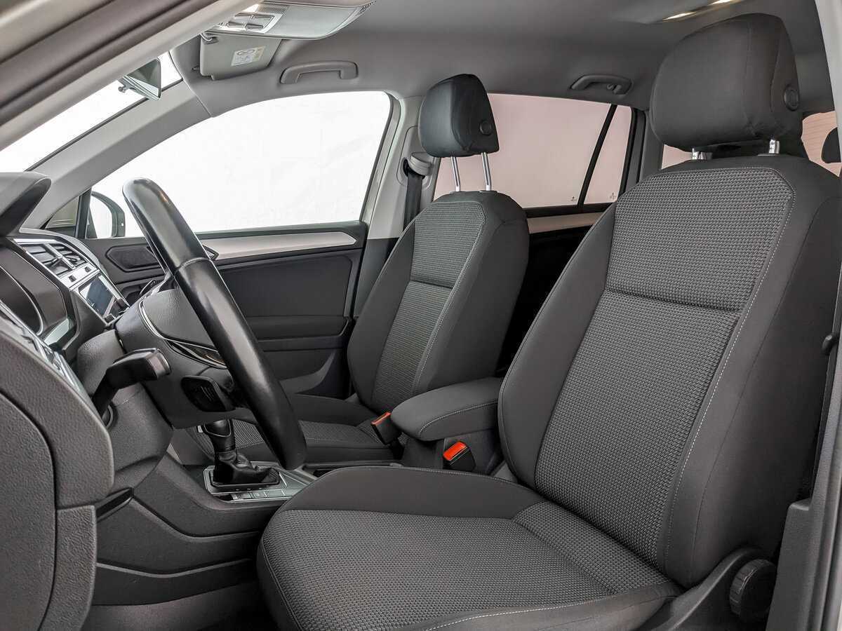 Купить Volkswagen Tiguan с пробегом. Фото: #15