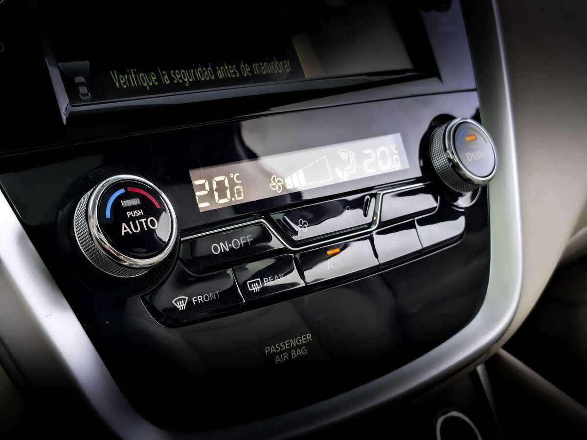 Купить Nissan Murano с пробегом. Фото: #24