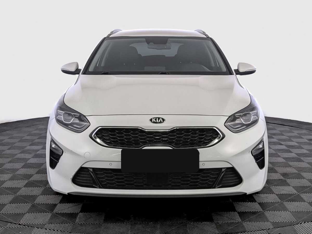 Купить Kia Ceed с пробегом. Фото: #1