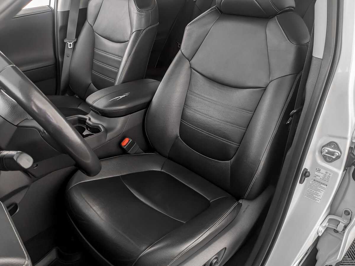 Купить Toyota RAV4 с пробегом. Фото: #16