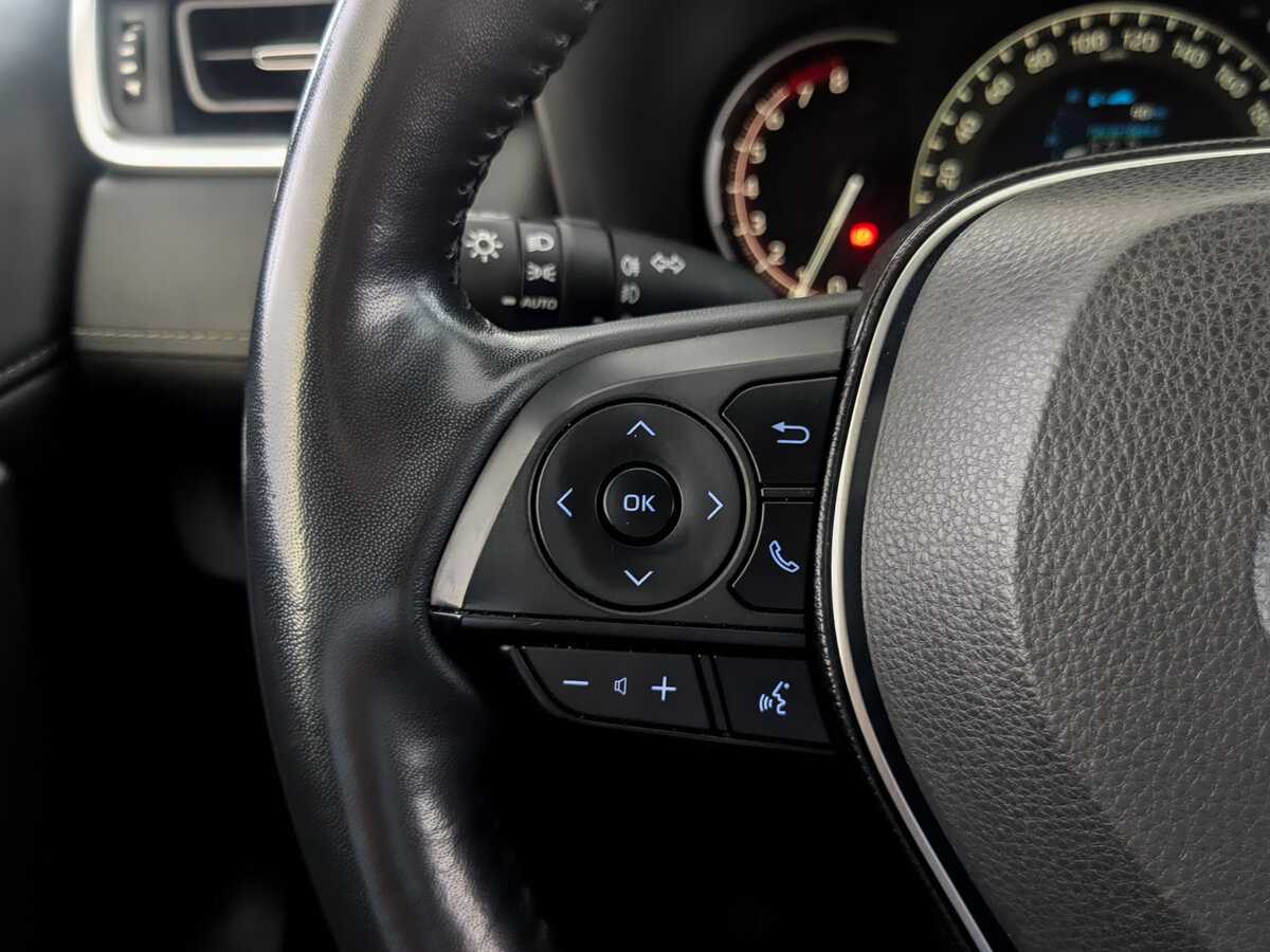 Купить Toyota RAV4 с пробегом. Фото: #21