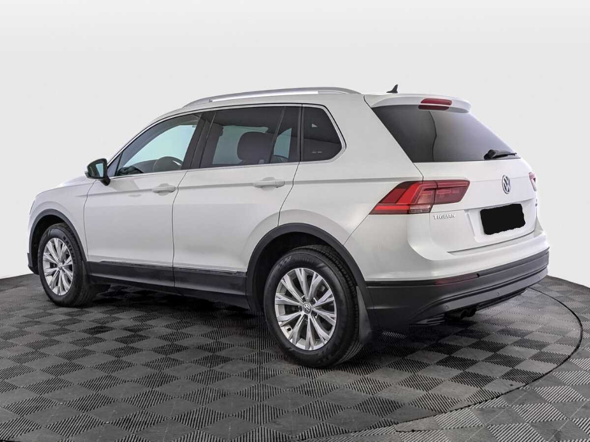 Купить Volkswagen Tiguan с пробегом. Фото: #6