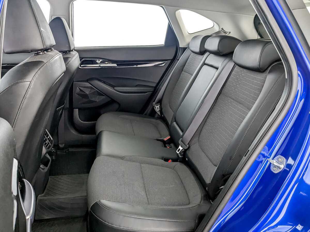 Купить Kia Seltos с пробегом. Фото: #9