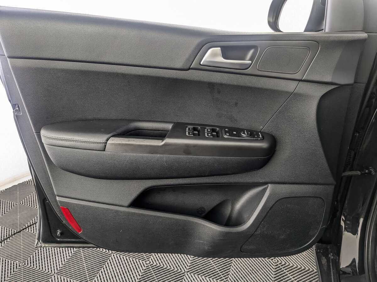Купить Kia Sportage с пробегом. Фото: #14