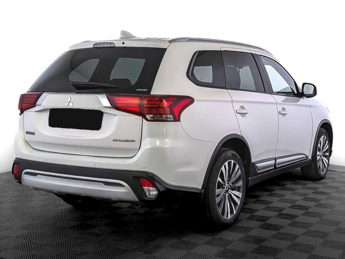 Купить Mitsubishi Outlander с пробегом. Фото: #4
