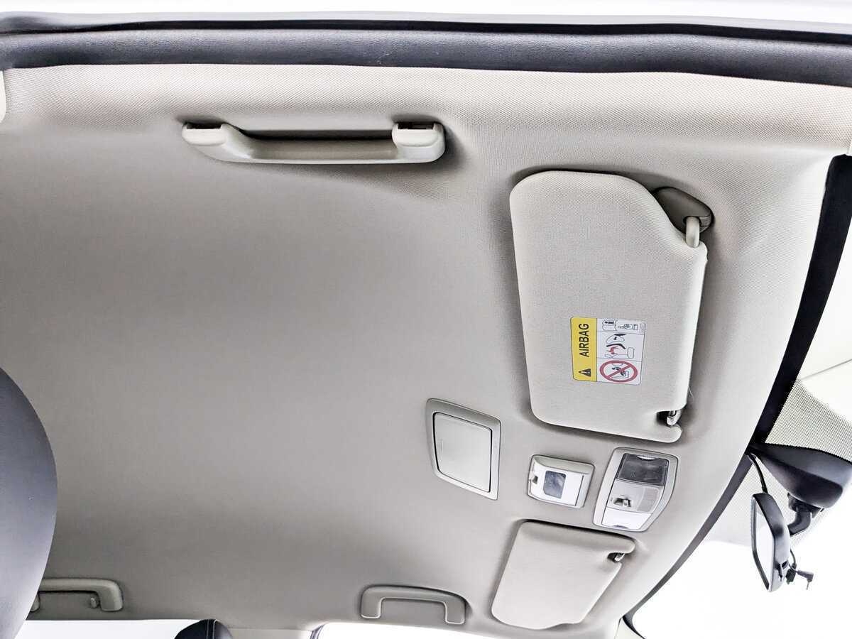 Купить Mitsubishi Outlander с пробегом. Фото: #18