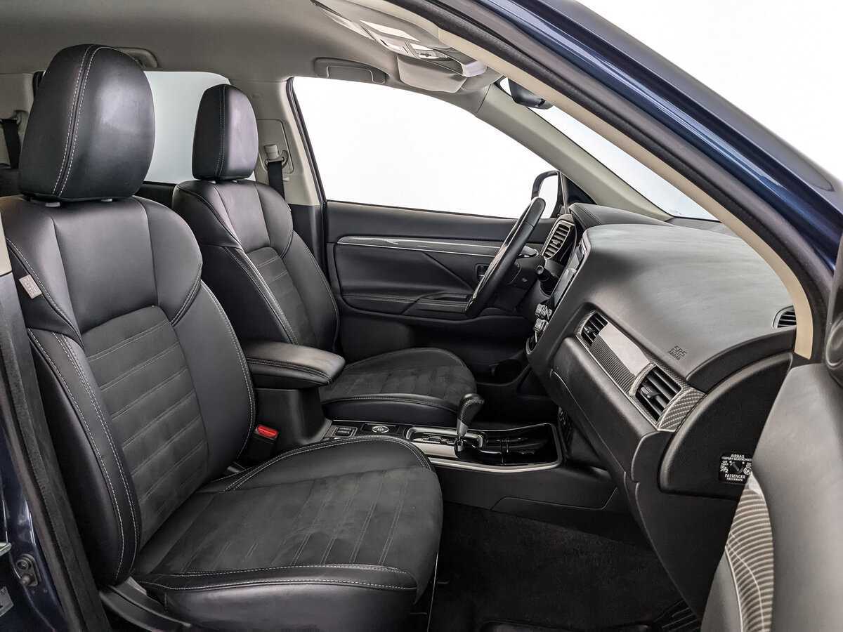 Купить Mitsubishi Outlander с пробегом. Фото: #19