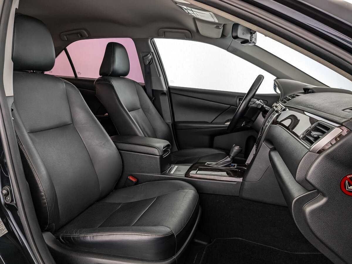 Купить Toyota Camry с пробегом. Фото: #19