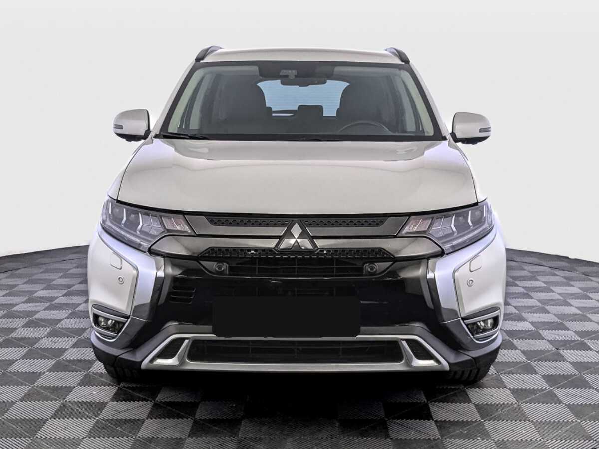 Купить Mitsubishi Outlander с пробегом. Фото: #1
