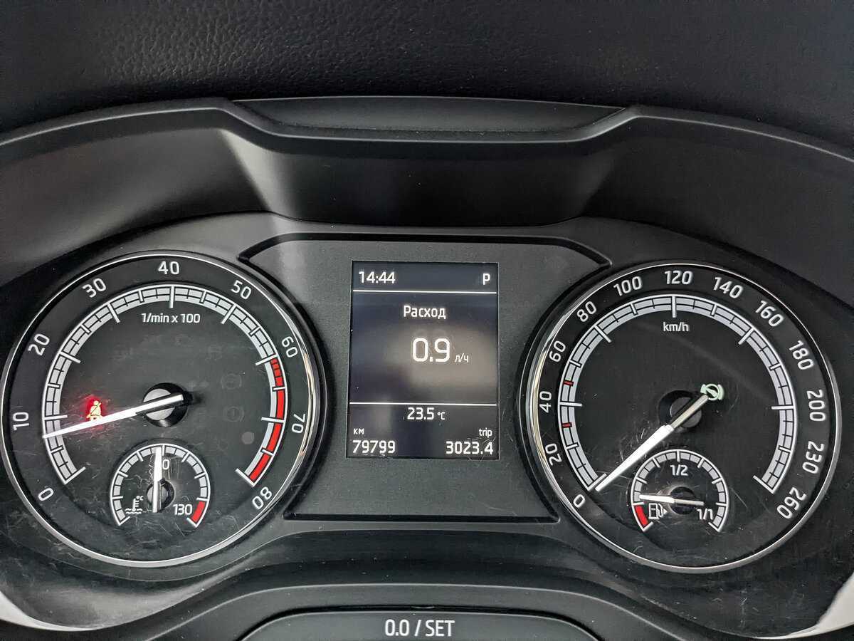 Купить Skoda Karoq с пробегом. Фото: #11