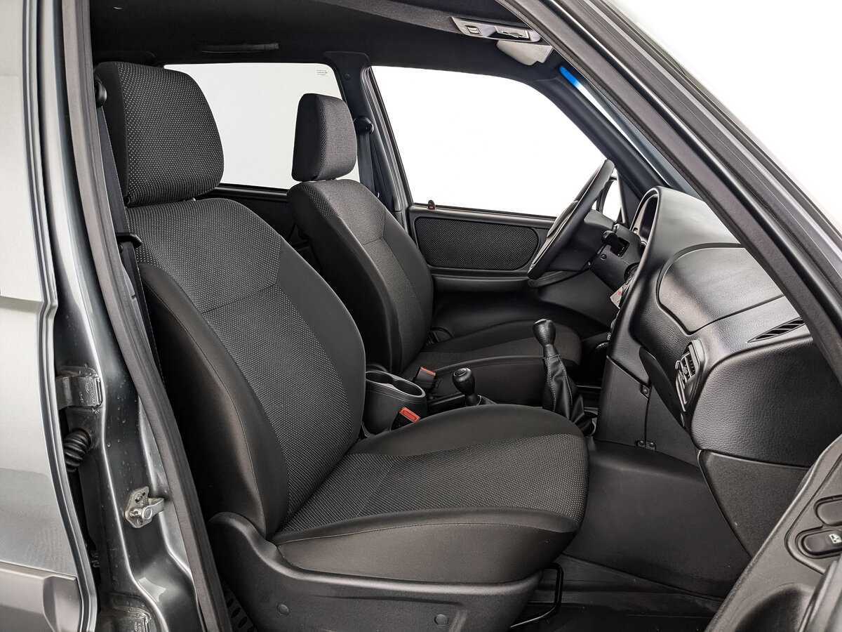 Купить Chevrolet Niva с пробегом. Фото: #19