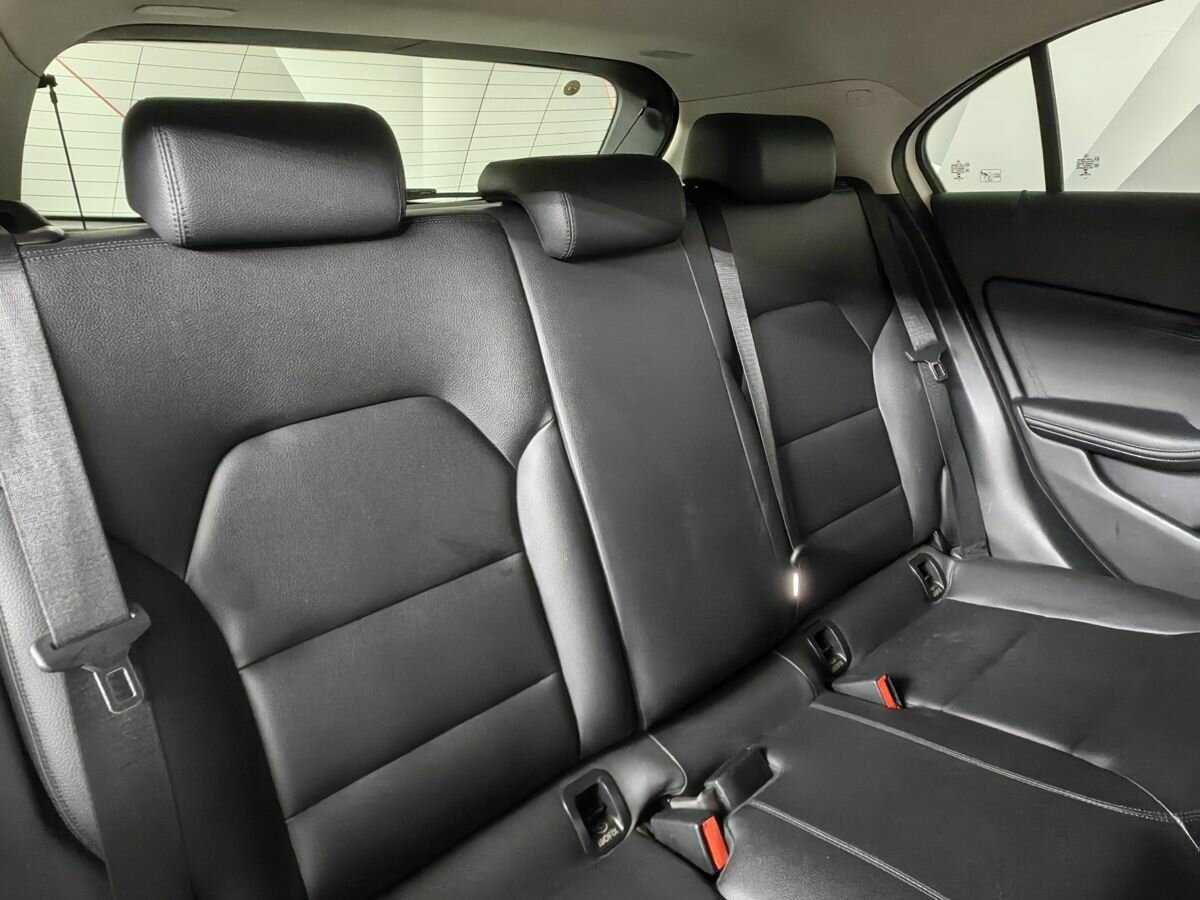 Купить Mercedes-Benz A-Класс с пробегом. Фото: #12