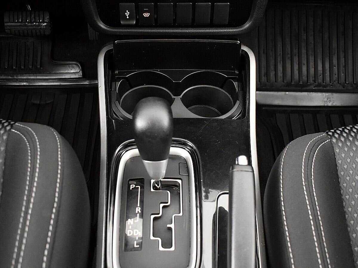 Купить Mitsubishi Outlander с пробегом. Фото: #14