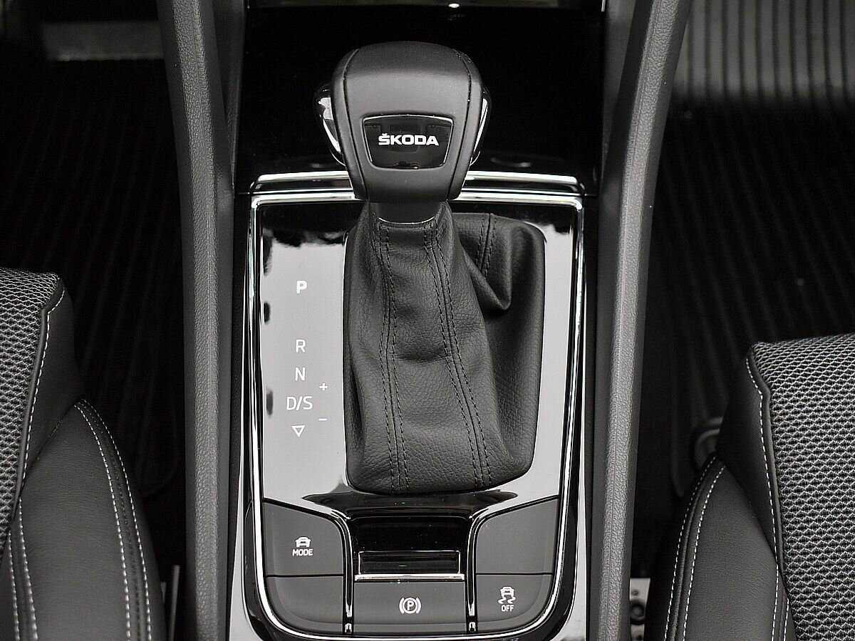 Купить Skoda Karoq с пробегом. Фото: #13