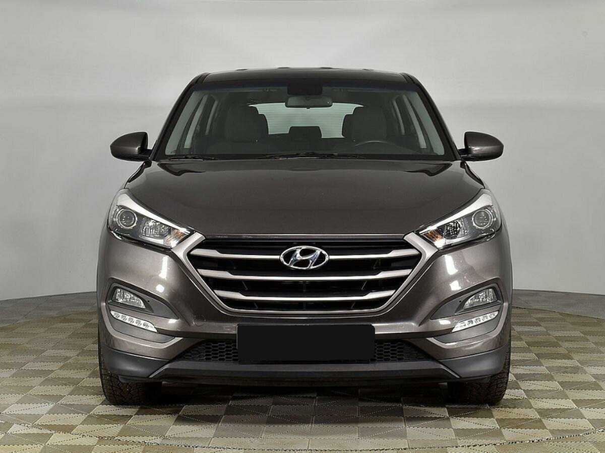 Купить Hyundai Tucson с пробегом. Фото: #2