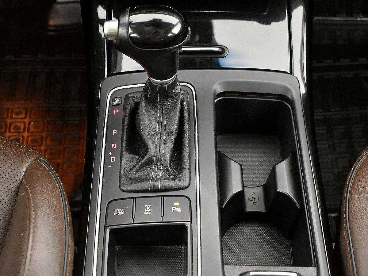 Купить Kia Sorento с пробегом. Фото: #14