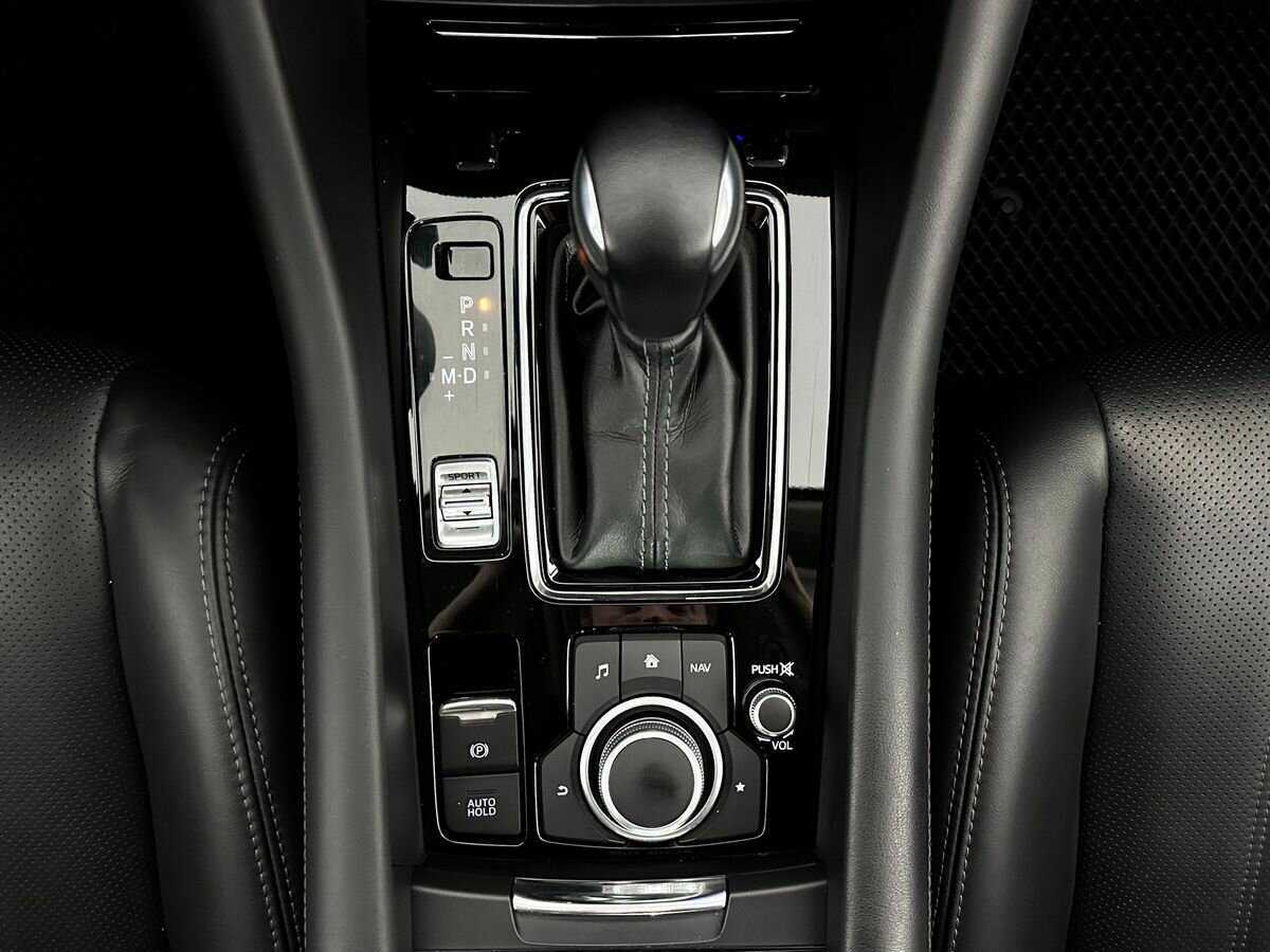 Купить Mazda 6 с пробегом. Фото: #11