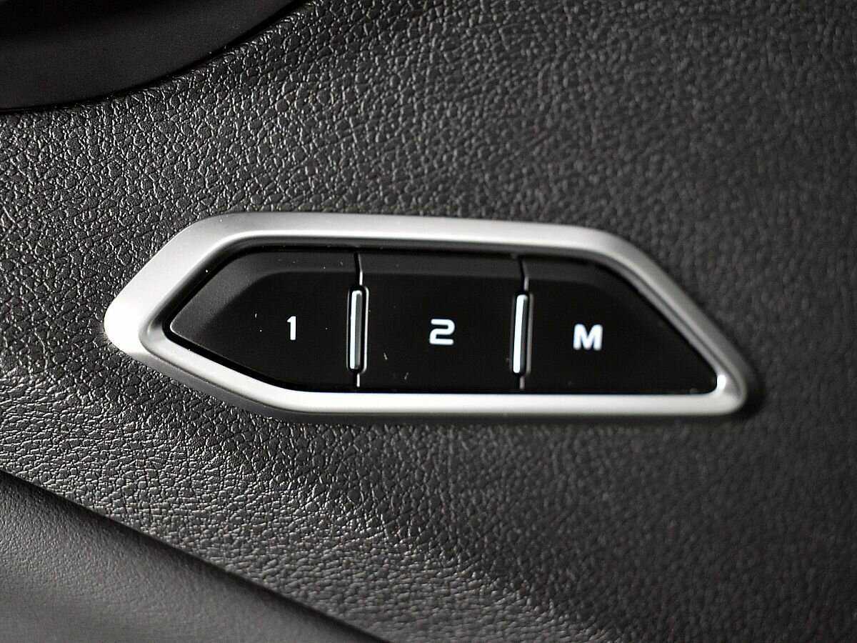 Купить Geely Tugella с пробегом. Фото: #16