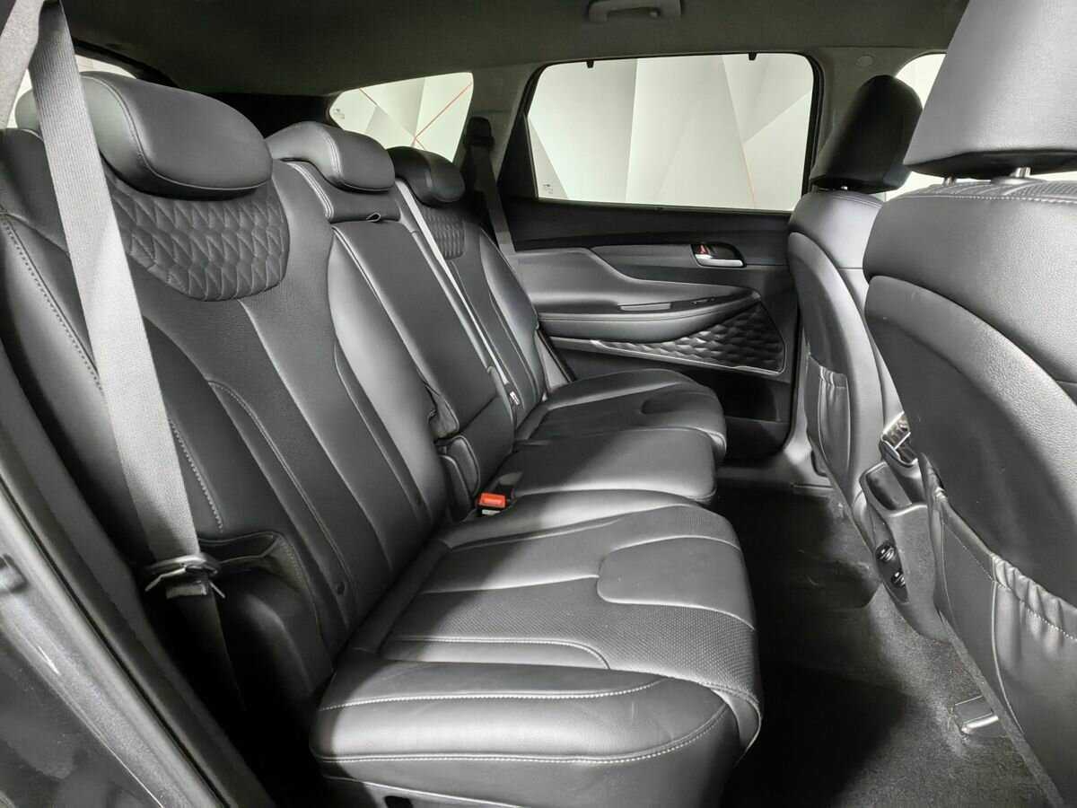 Купить Hyundai Santa Fe с пробегом. Фото: #11