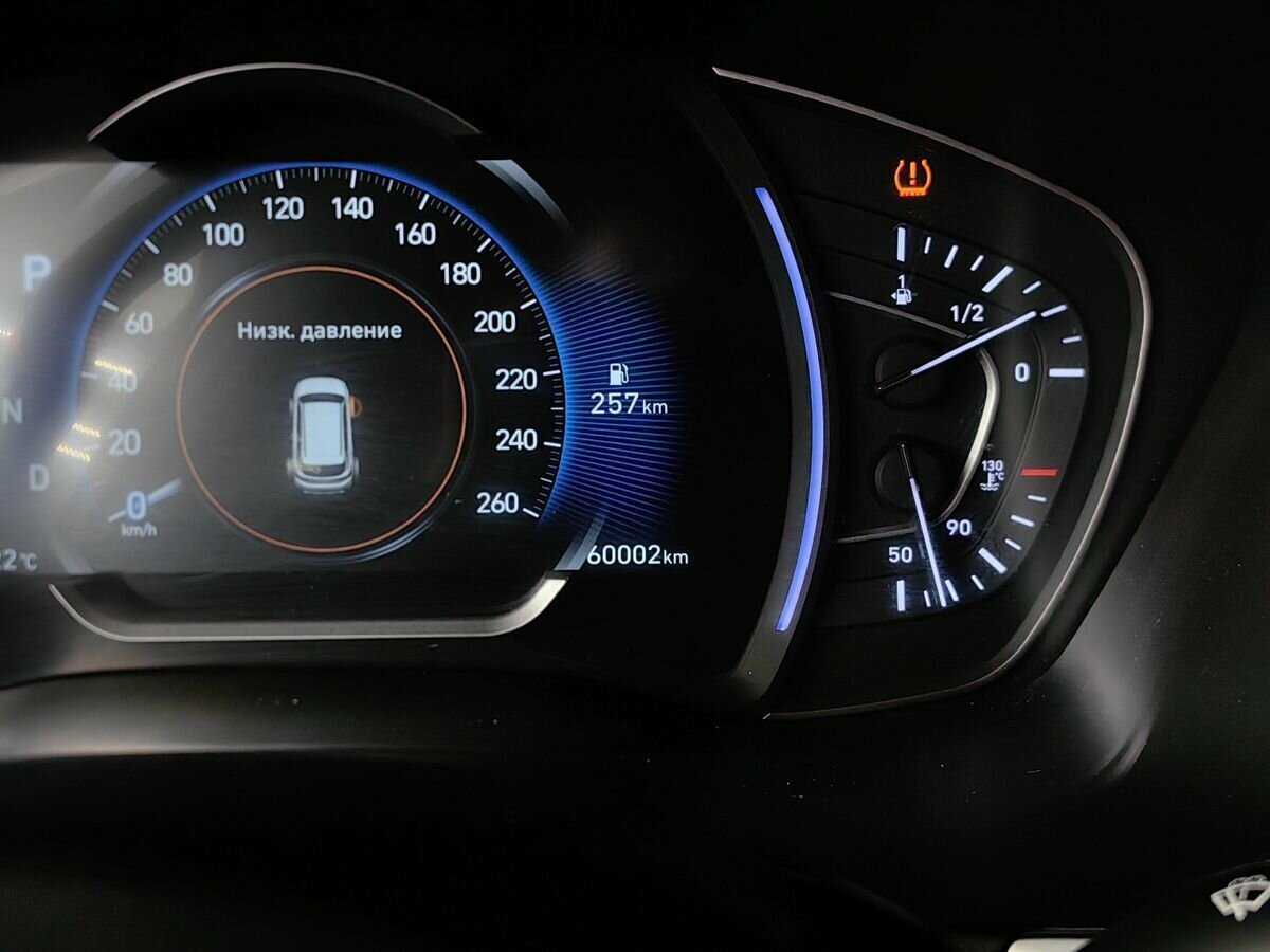Купить Hyundai Santa Fe с пробегом. Фото: #16