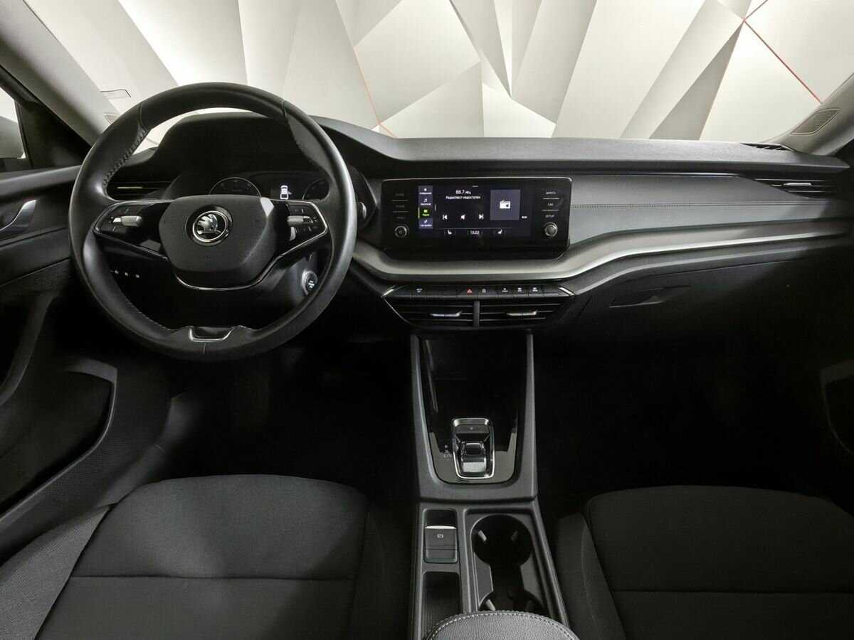 Купить Skoda Octavia с пробегом. Фото: #9