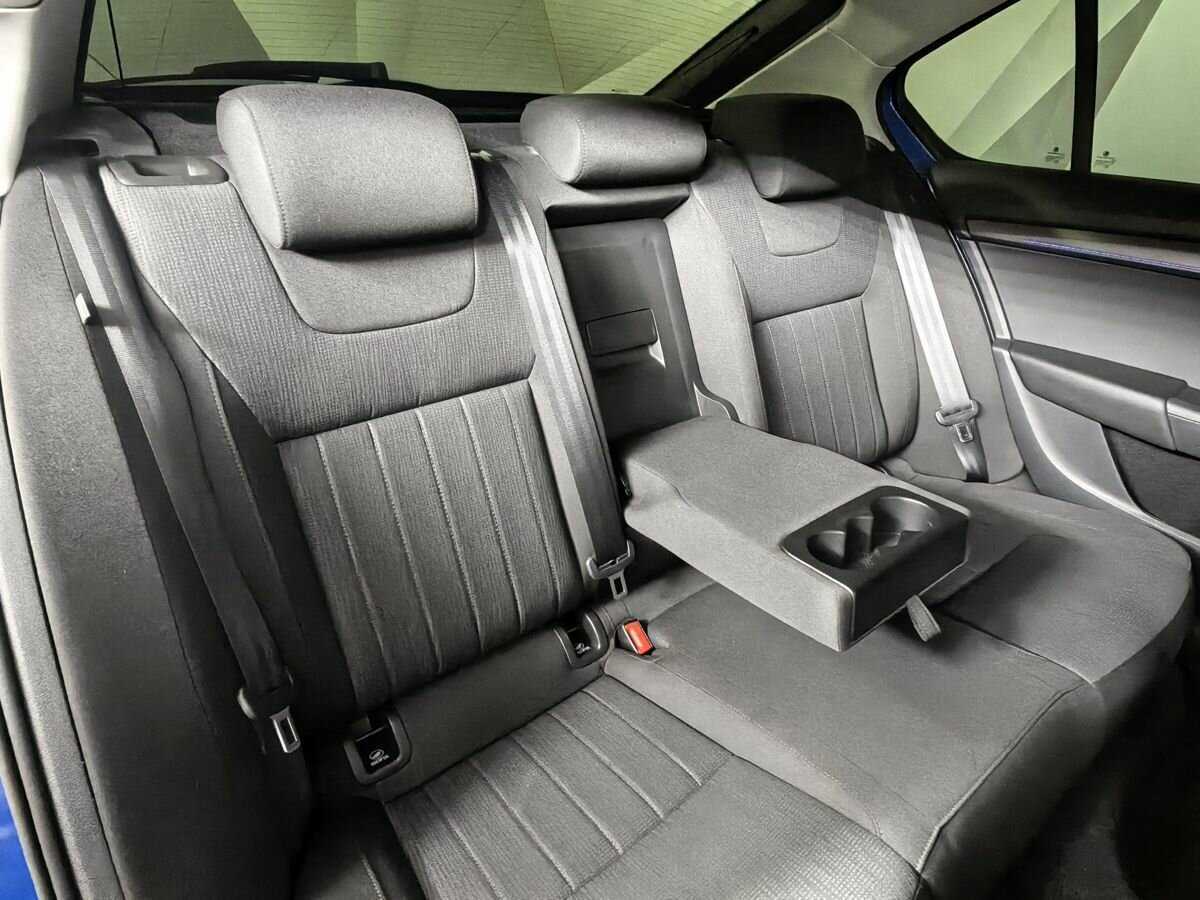 Купить Skoda Octavia с пробегом. Фото: #12