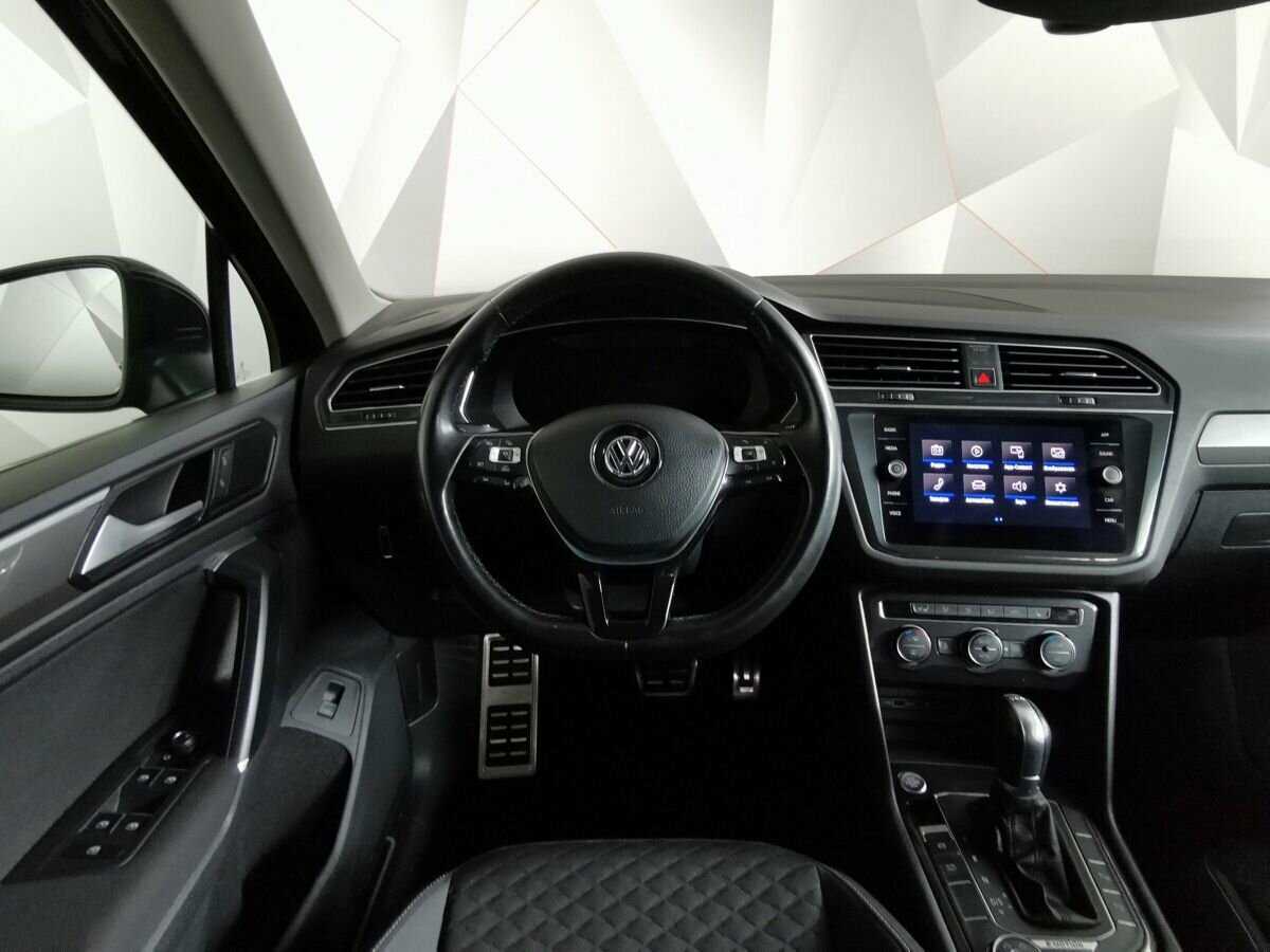 Купить Volkswagen Tiguan с пробегом. Фото: #14