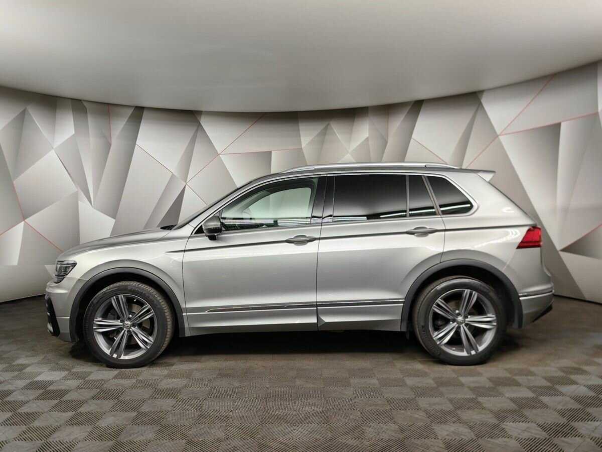 Купить Volkswagen Tiguan с пробегом. Фото: #3