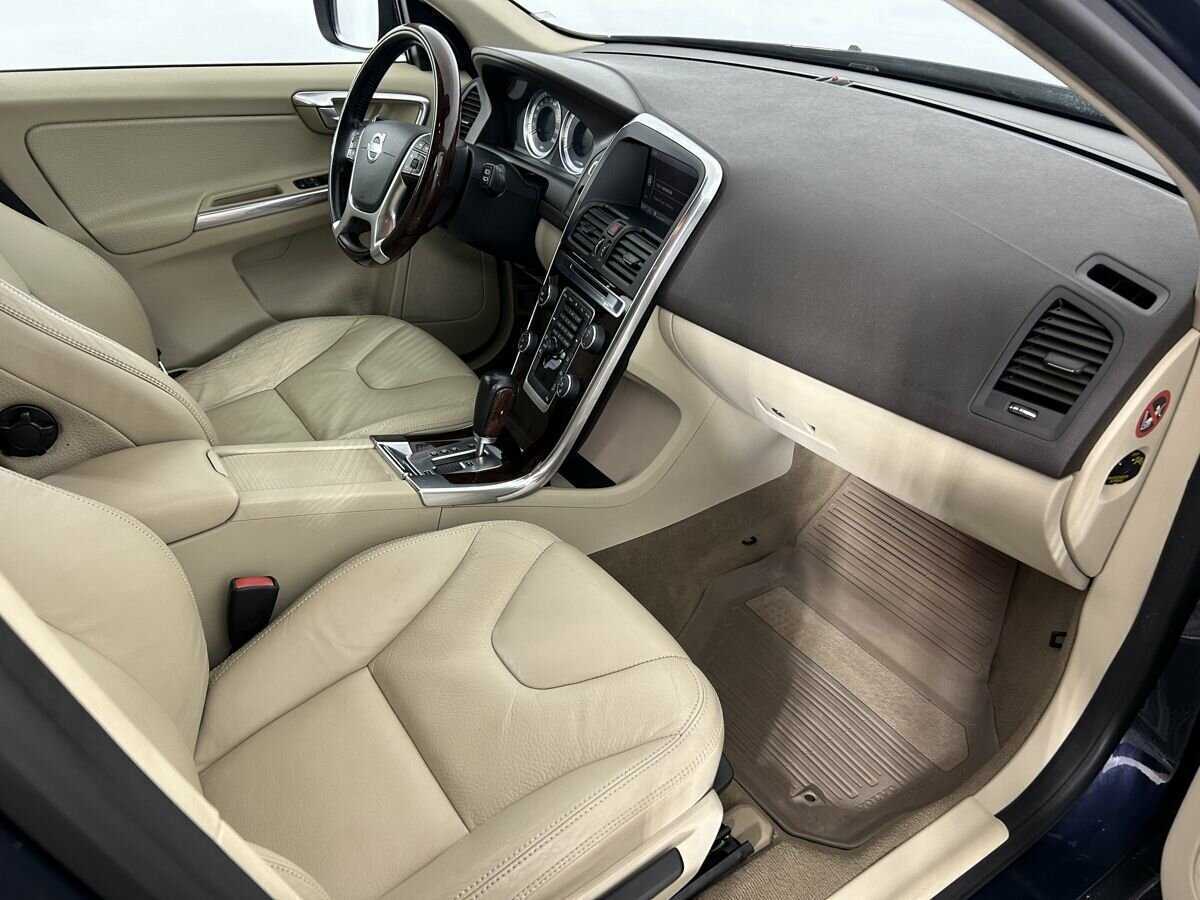 Купить Volvo XC60 с пробегом. Фото: #13