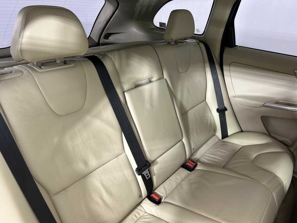 Купить Volvo XC60 с пробегом. Фото: #14