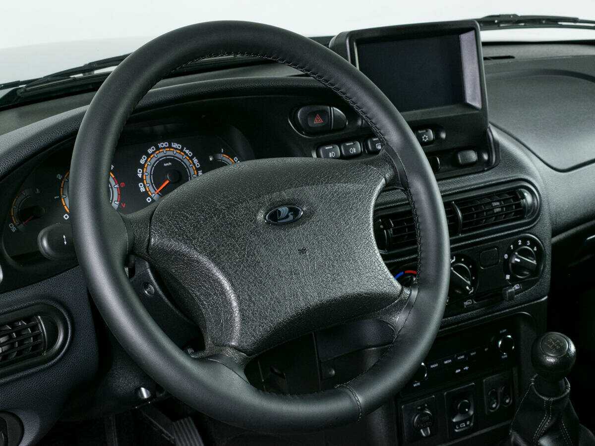 Купить Lada (ВАЗ) Niva с пробегом. Фото: #11