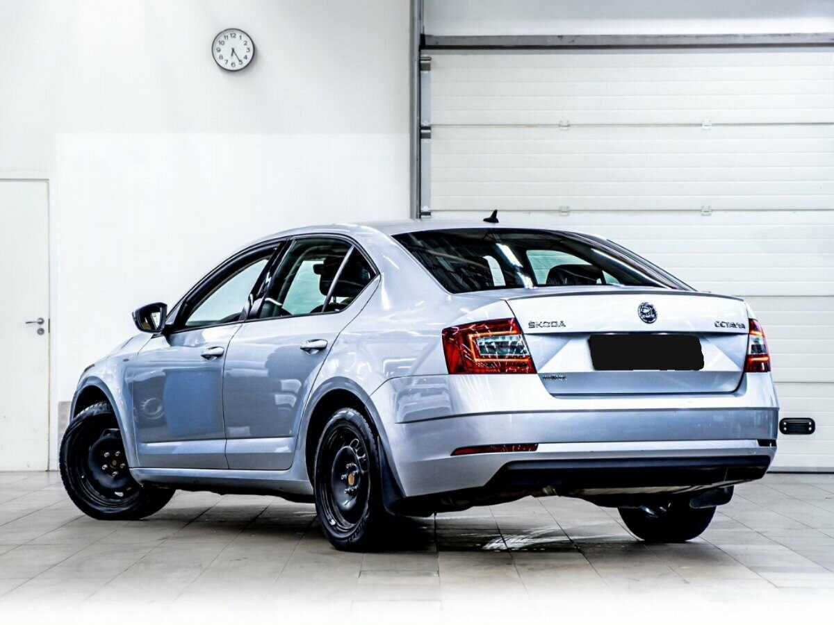 Купить Skoda Octavia с пробегом. Фото: #3