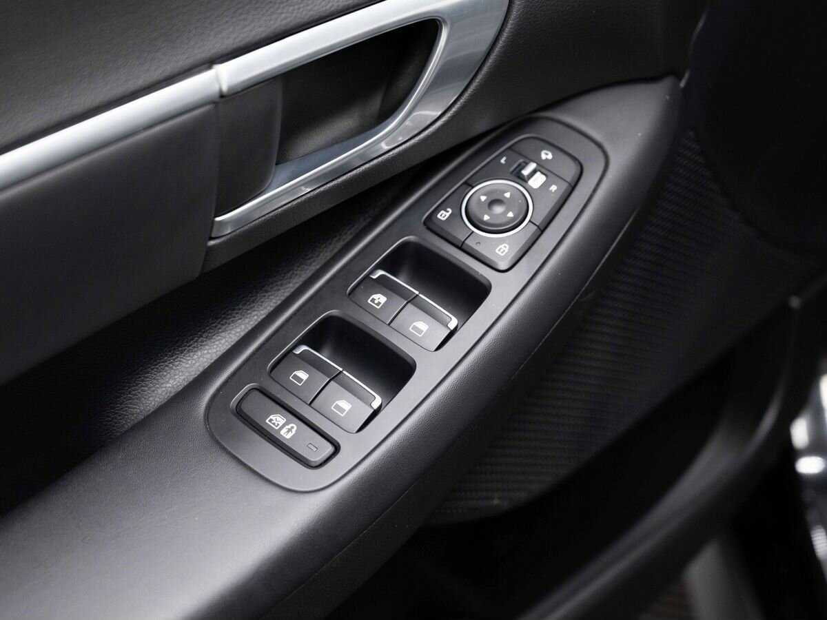 Купить Hyundai Sonata с пробегом. Фото: #17