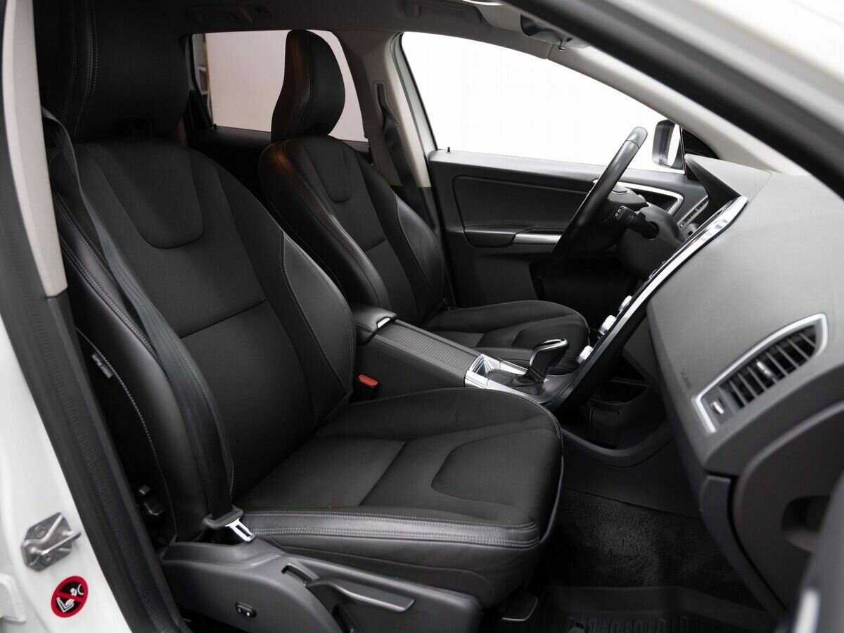 Купить Volvo XC60 с пробегом. Фото: #11