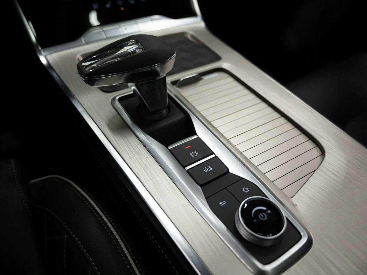 Купить EXEED VX с пробегом. Фото: #16