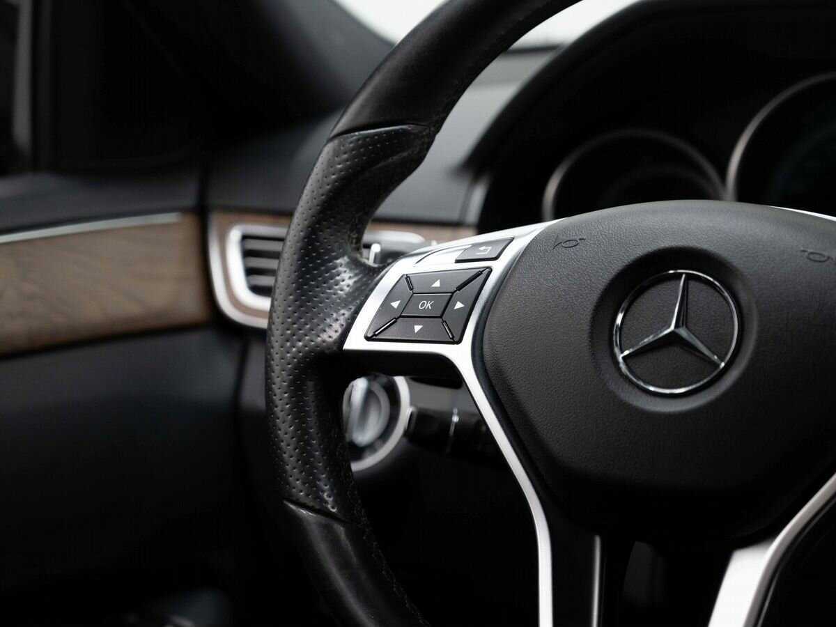 Купить Mercedes-Benz E-Класс с пробегом. Фото: #15