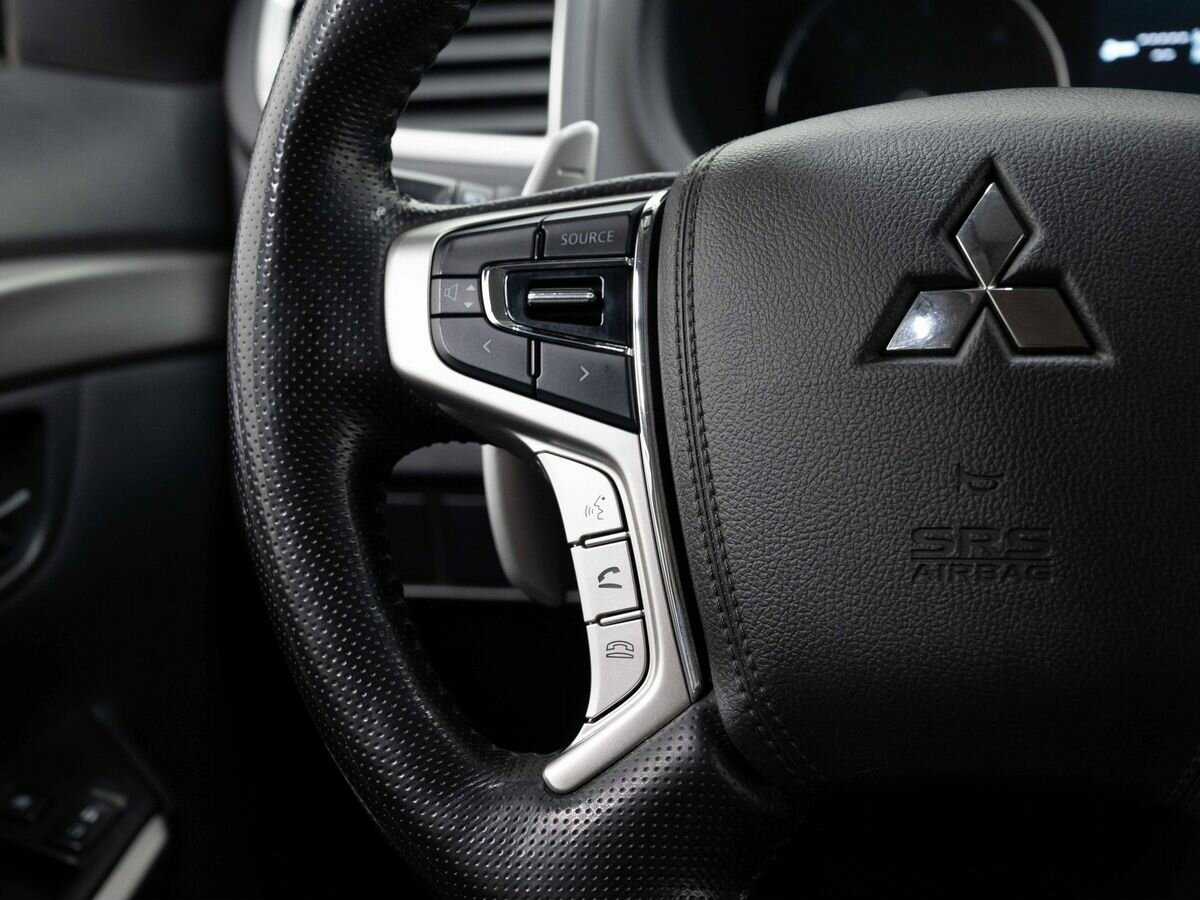 Купить Mitsubishi Pajero Sport с пробегом. Фото: #14