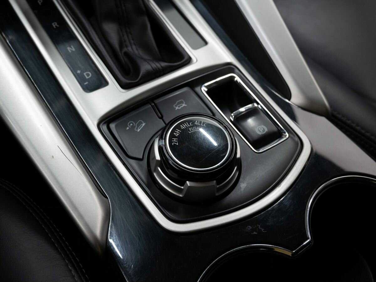 Купить Mitsubishi Pajero Sport с пробегом. Фото: #23