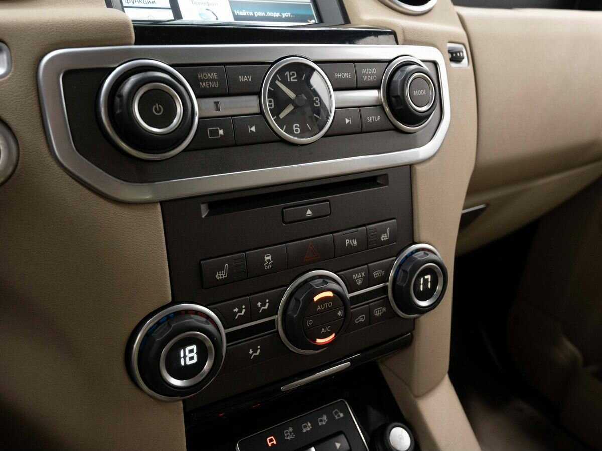 Купить Land Rover Discovery с пробегом. Фото: #26