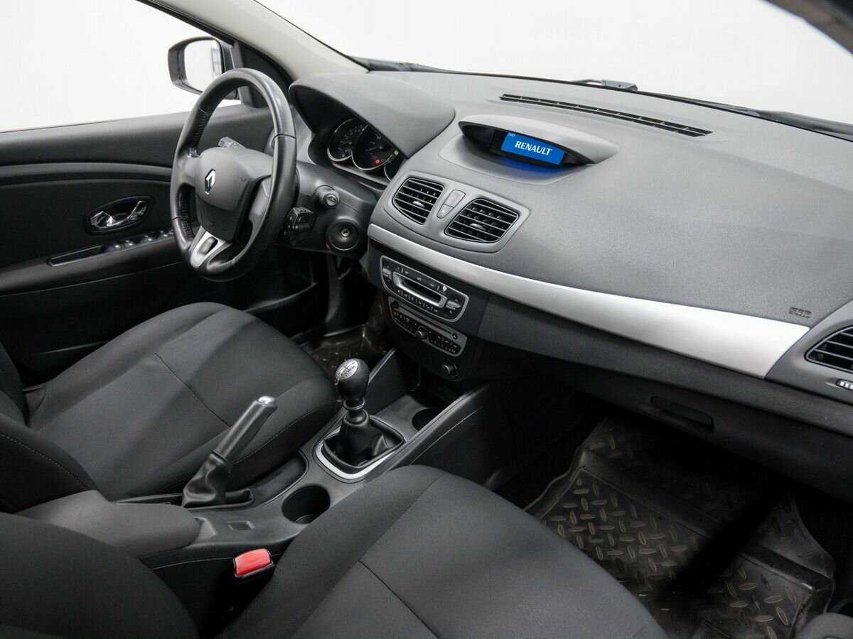 Купить Renault Fluence с пробегом. Фото: #6
